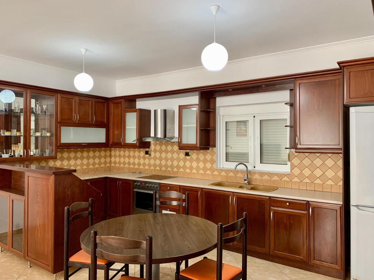 Apartment Bardhi Apts